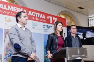 Presentación con Juanjo Segura, Ángeles Martínez y Emilio Martínez.