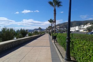 Paseo marítimo de Mojácar estrenado el verano de 2016.