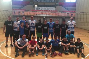 Los mayores con sus alumnos.