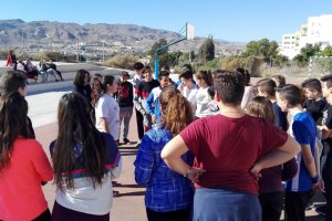 Los alumnos siempre pendientes.