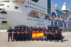 Policías nacionales de El Ejido en Cataluña