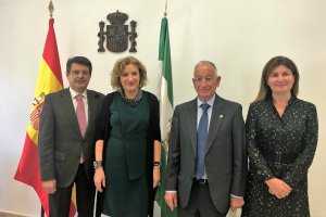 Lourdes Molina y Gabriel Amat,  con Rosalía Espinosa y Juan José Matarí.