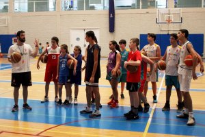 Los canteranos del CB mejorando su técnica.