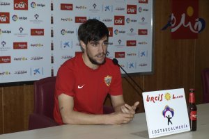 Pozo en rueda de prensa.