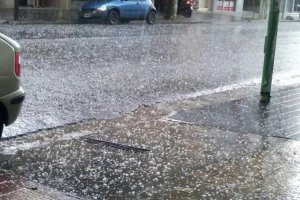 Mañana podría granizar en Almería, según la AEMET.