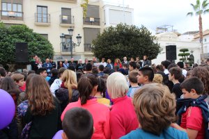 Acto en Huércal-Overa por el 25 de noviembre.
