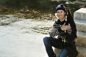 Carlos Núñez, en una imagen promocional. (Foto: Javier Salas / Turismo de Vigo)