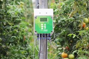 Unidad central de Hortisys. A ella se conectan los sensores directamente o bien otras unidades auxiliares por Bluetooth. Foto: Hispatec.