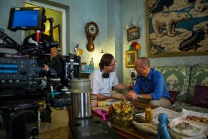Manuel Martín Cuenca y Javier Gutiérrez, durante el rodaje del filme.