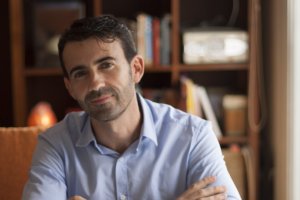 El escritor ejidense Salvador Rodríguez.