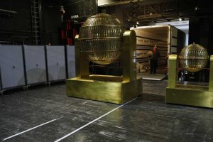 Los bombos de la suerte llegan al Teatro Real.
