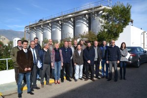 Participantes en la reunión del Consorcio, celebrada el jueves en las instalaciones de la depuradora de El Ejido.