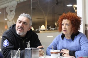 Los protagonistas del reportaje, Toni Gavilán y Conchi Yepes, ambos con raíces almerienses.