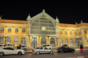 Imagen de la antigua estación de tren de Almería capital.