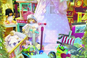 Don Pipo" se vuelca en la educación.