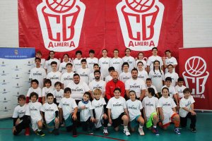 Una Navidad aprendiendo baloncesto.