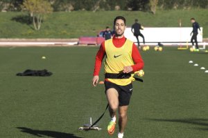 Fidel arrastrando pesas en el Anexo.