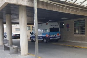 Entrada Urgencias del Hospital de Baza. / Rafael Troyano