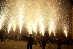 Lanzamiento de carretillas en años anteriores. Foto: portalmanzora