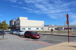 La residencia se construirá en la parcela municipal junto a la Jefatura de Policía.