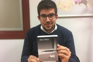 Manuel Sánchez Ha invertido  seis horas diarias durante siete meses en traducir 500 páginas del alemán.