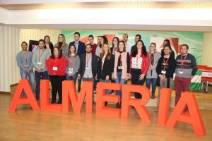 Foto de familia  de la nueva Ejecutiva de Juventudes Socialistas de Almería.