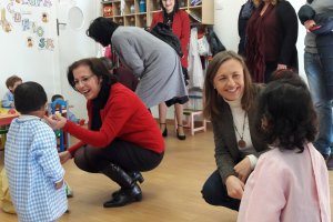 Gracia Fernández y Francisca Fernández han visitado la escuela infantil de Los Gallardos.