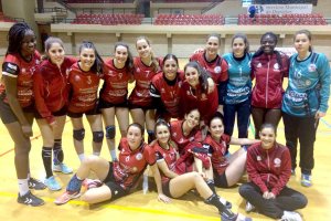 Celebrando la victoria.