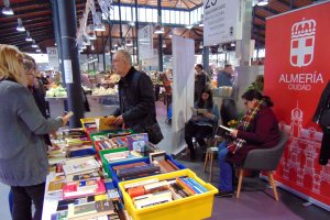 Nuevo punto literario en el Mercado Central.
