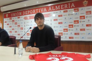 Soleri en su puesta de largo con el Almería.