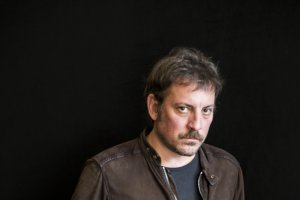 Ray Loriga visita esta tarde El Ejido. (Foto: Lisbeth Salas)