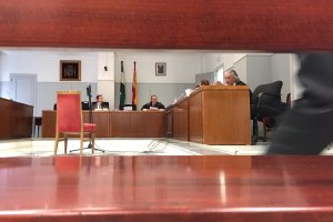 Sala del jurado vista desde el banquillo de los acusados