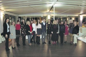 Ana Cámara, Encarna Hdez., Soledad Mesas, Inma López, Saray Sánchez, Mª Carmen Vargas, Sonia Toscano, Carolina Abad, Alejandra Abad, Susana Ruiz-Coll