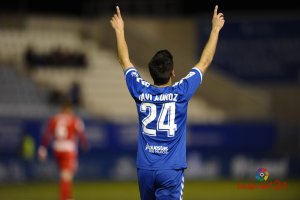 El Lorca aprovechó el regalo del árbitro para marcar el 1-0.