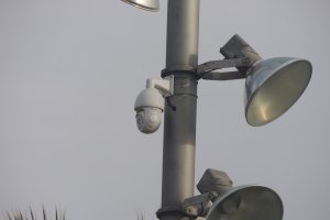 La cámara que graba el trabajo diario en el Anexo.