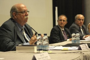 El magistrado Nicolás Poveda en unas jornadas jurídicas en El Ejido