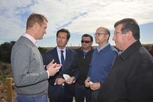 Visita del delegado territorial a Punta Entinas Sabinar.