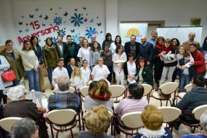 El equipo de FAAM, su presidente y el alcalde en la celebración.