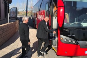 La expedición rojiblanca regresó tras el partido a nuestra ciudad.