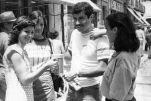 En los años 70 se pedía mucho por las calles. Se pedía para el Domund, para Caritas, para el cáncer, para los damnificados por los temporales. En la 