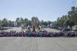Foto de familia con el general Juan Jesús Martín Cabrero