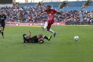 Nano en el partido de la primera vuelta ante el Huesca.