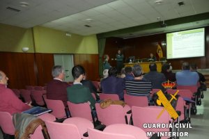Encuentro en la Comandancia de Almería