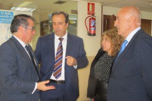 Directivos de ASOPROAL con el director general de Tráfico