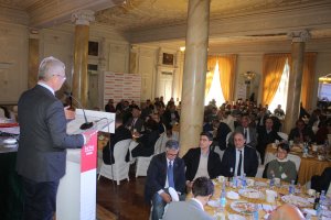 Imagen del desayuno organizado por La Voz de Almería y Fundación Cajasol.