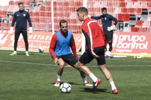 José Verza es la principal novedad en la lista.