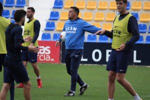 Luis Casas vuelve con Pedro Reverte a la secretaría técnica.