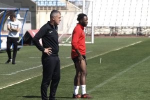 Lucas Alcaraz ya puede contar con Lass Bangoura.