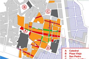 Proyecto de reforma en el casco antiguo de Almería en verde, los realizados; en rojo, los que no se llegaron a realizar.