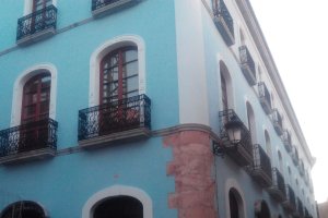 Detalle de la rejería de los balcones de la Casa del Molino del Perrillo.